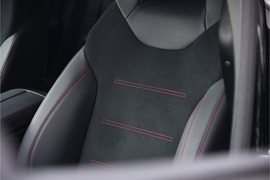 Mercedes-Benz A-Klasse 180 AMG Line thumbnail 6