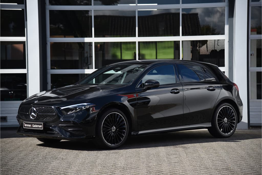Mercedes-Benz A-Klasse 250 e AMG Line thumbnail 2