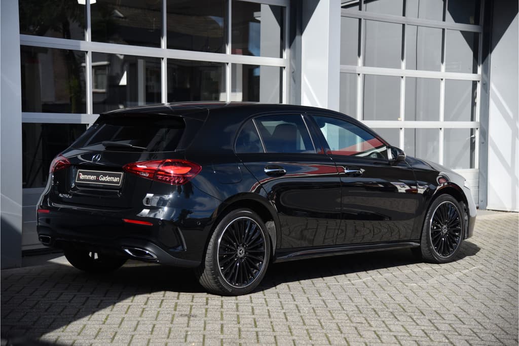 Mercedes-Benz A-Klasse 250 e AMG Line thumbnail 27