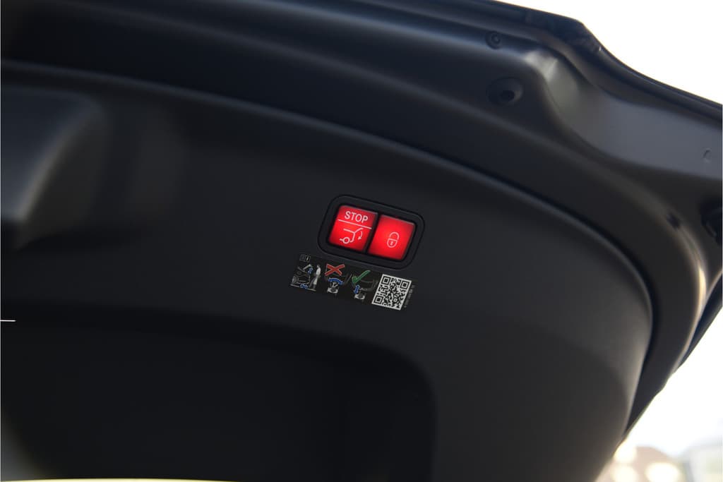 Mercedes-Benz AMG GT 4-Door Coupe AMG 53 4MATIC+ Premium Plus thumbnail 43