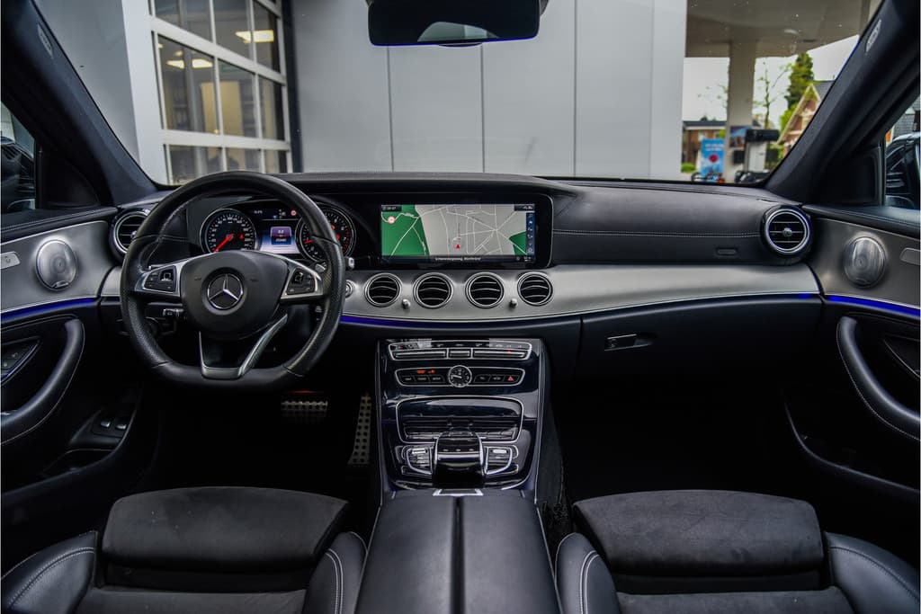 Mercedes-Benz E-Klasse 200 AMG Line Upgrade Edition thumbnail 22