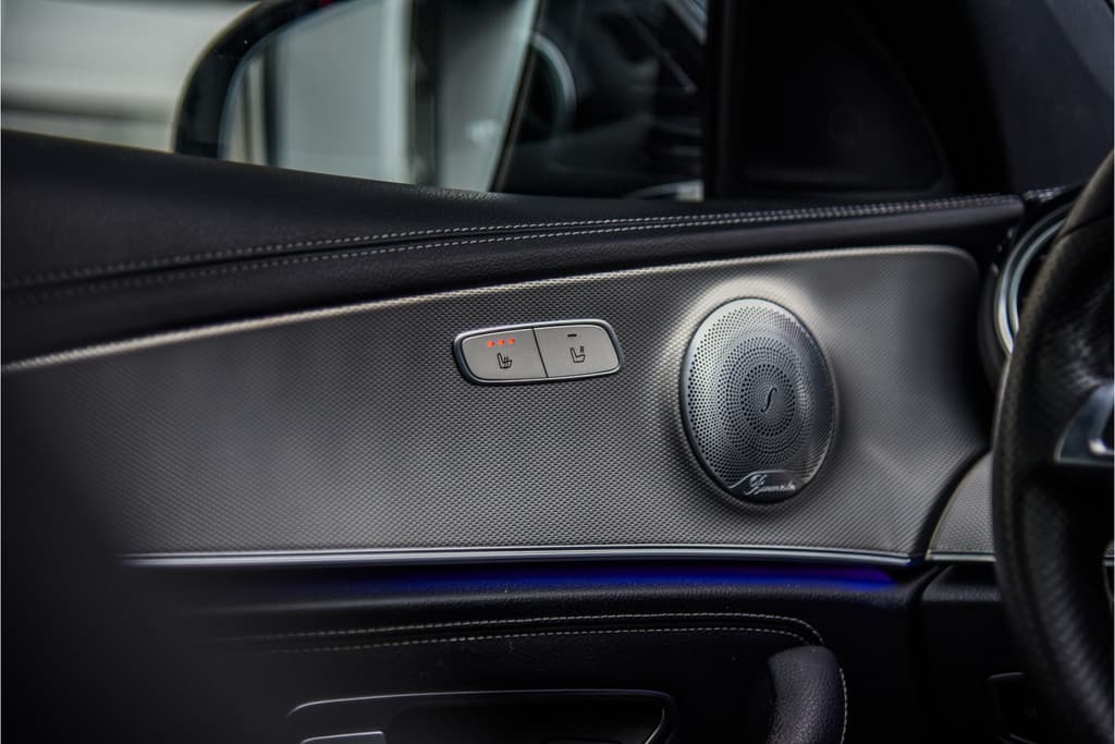 Mercedes-Benz E-Klasse 200 AMG Line Upgrade Edition thumbnail 24