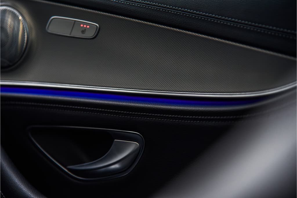 Mercedes-Benz E-Klasse 200 AMG Line Upgrade Edition thumbnail 27