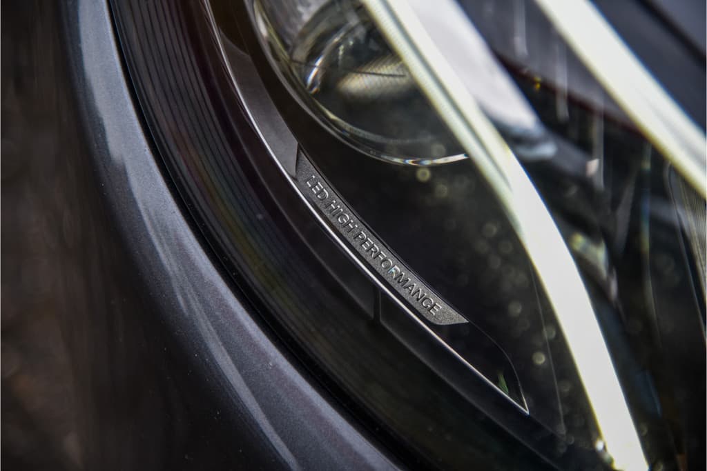 Mercedes-Benz E-Klasse 200 AMG Line Upgrade Edition thumbnail 37