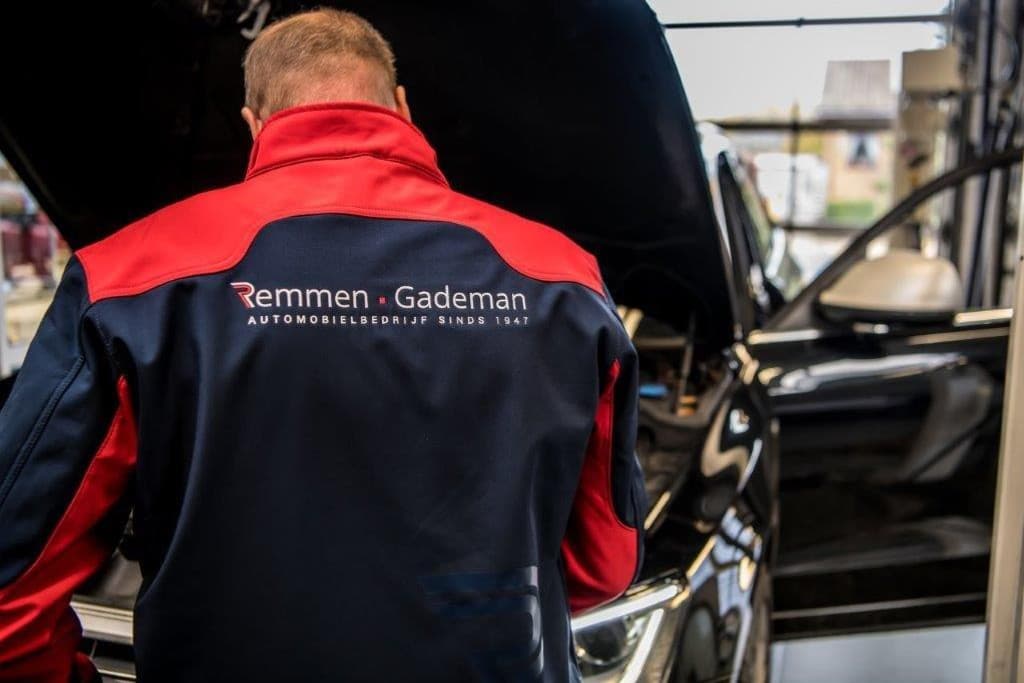 Mercedes-Benz E-Klasse 200 AMG Line Upgrade Edition thumbnail 41