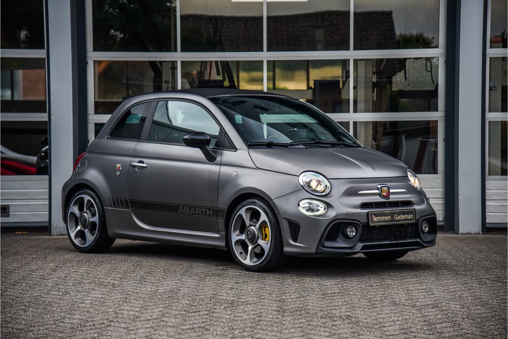 Fiat 500C 1.4 T-Jet Abarth Turismo 70th Anniversary