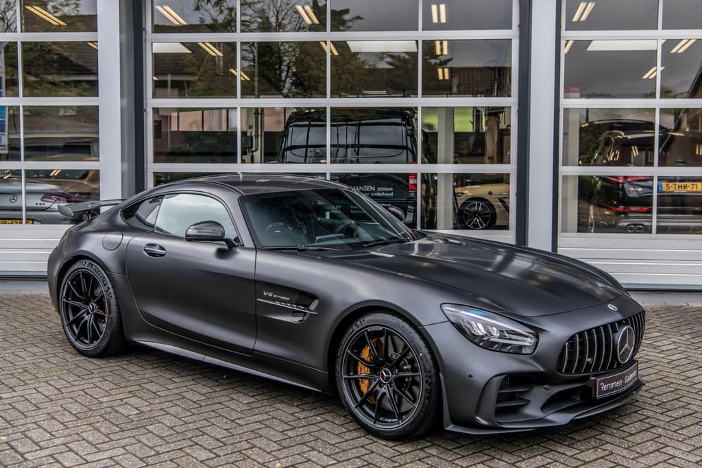 Mercedes-Benz AMG GT 4.0 R