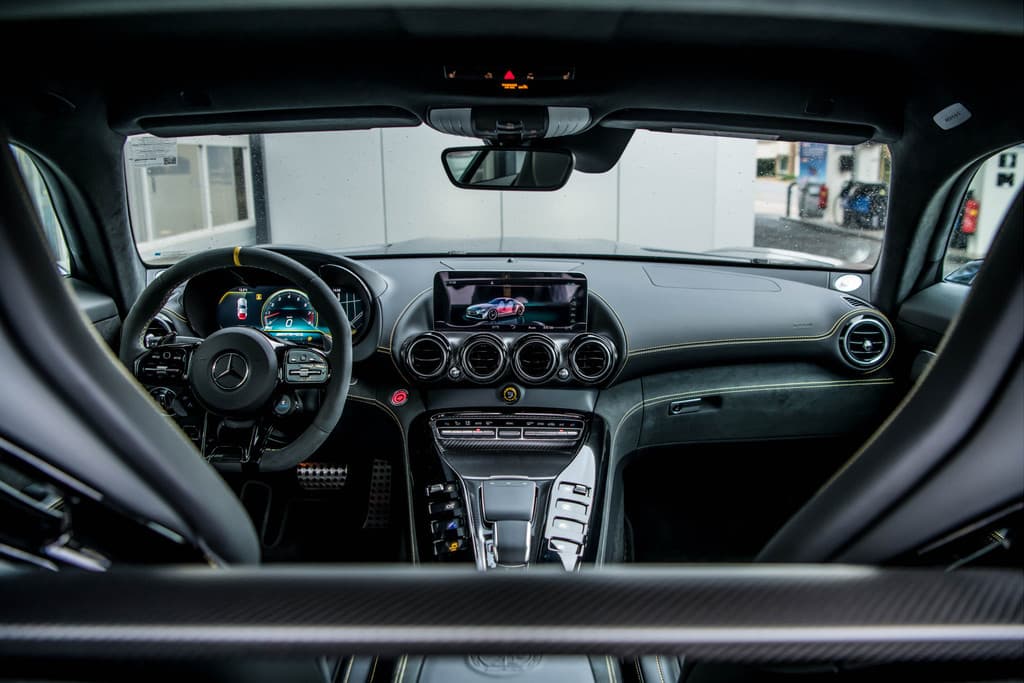 Mercedes-Benz AMG GT 4.0 R thumbnail 11
