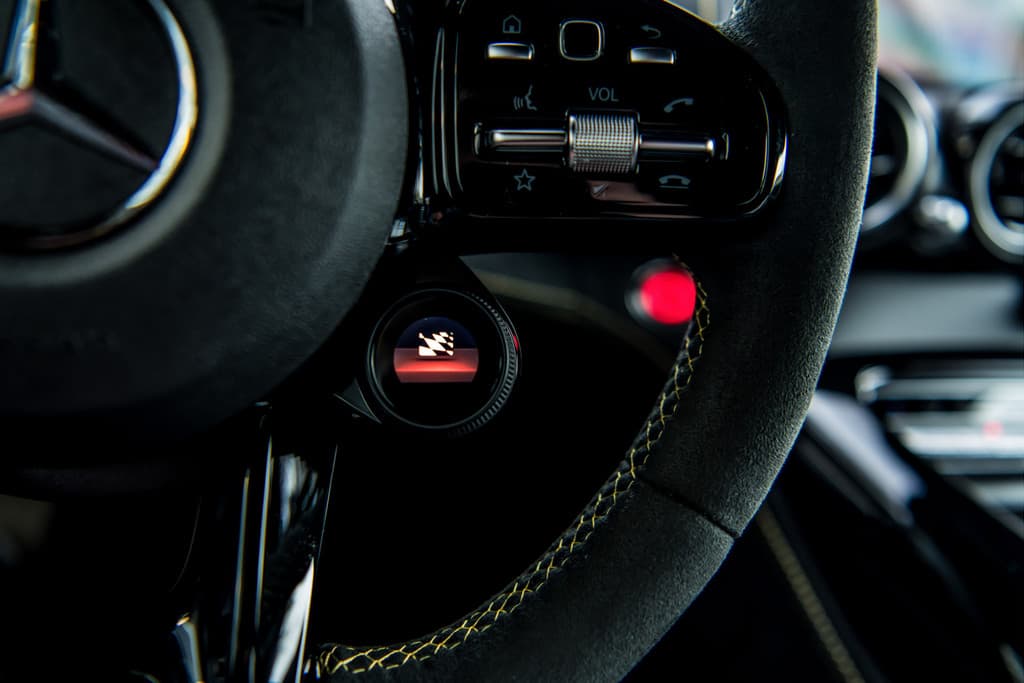 Mercedes-Benz AMG GT 4.0 R thumbnail 16