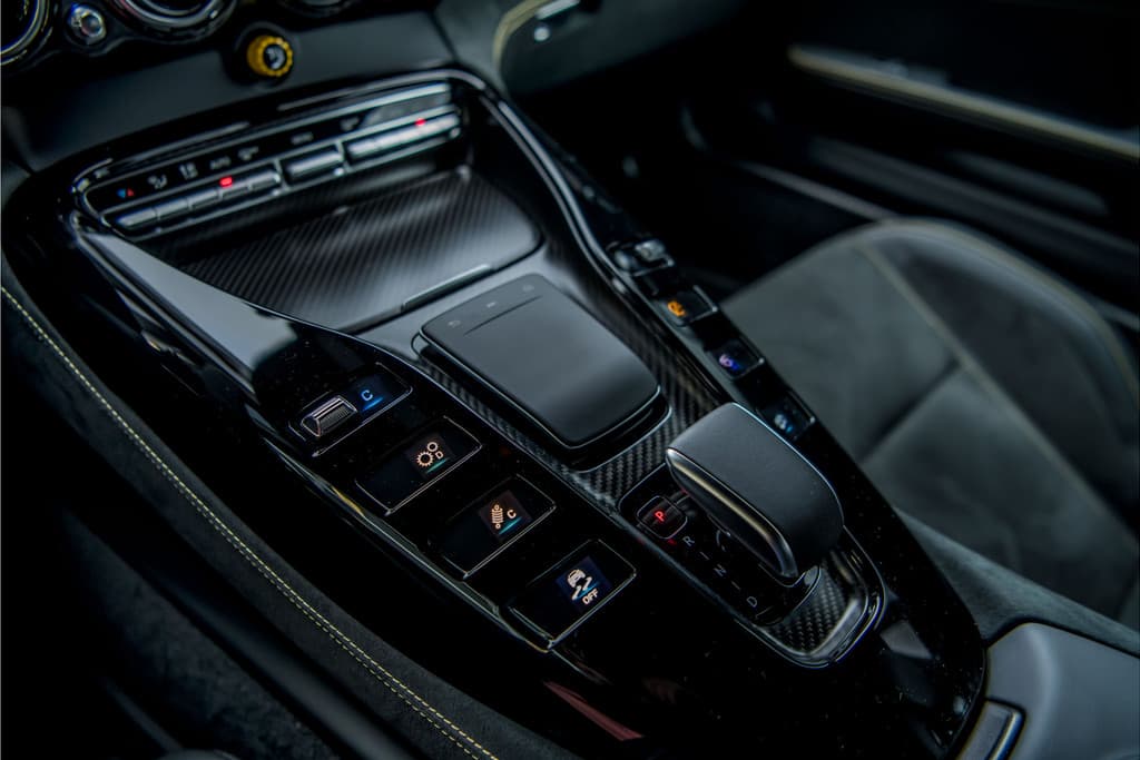 Mercedes-Benz AMG GT 4.0 R thumbnail 9