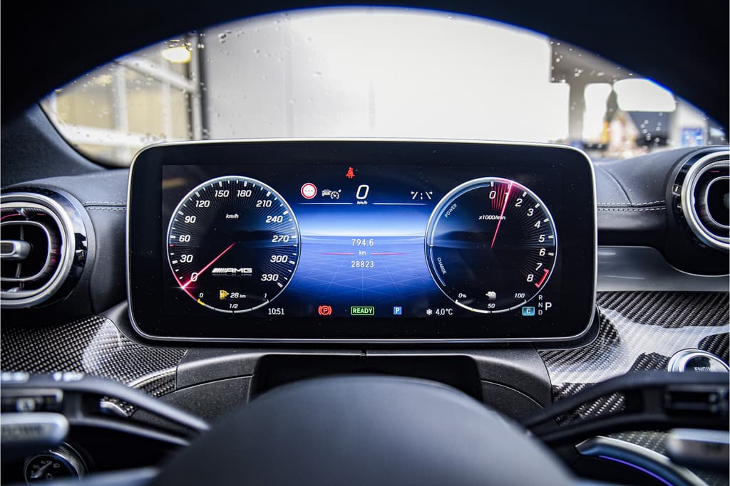 Mercedes-Benz C-Klasse Estate AMG 63 S E Performance Night Edition thumbnail 13