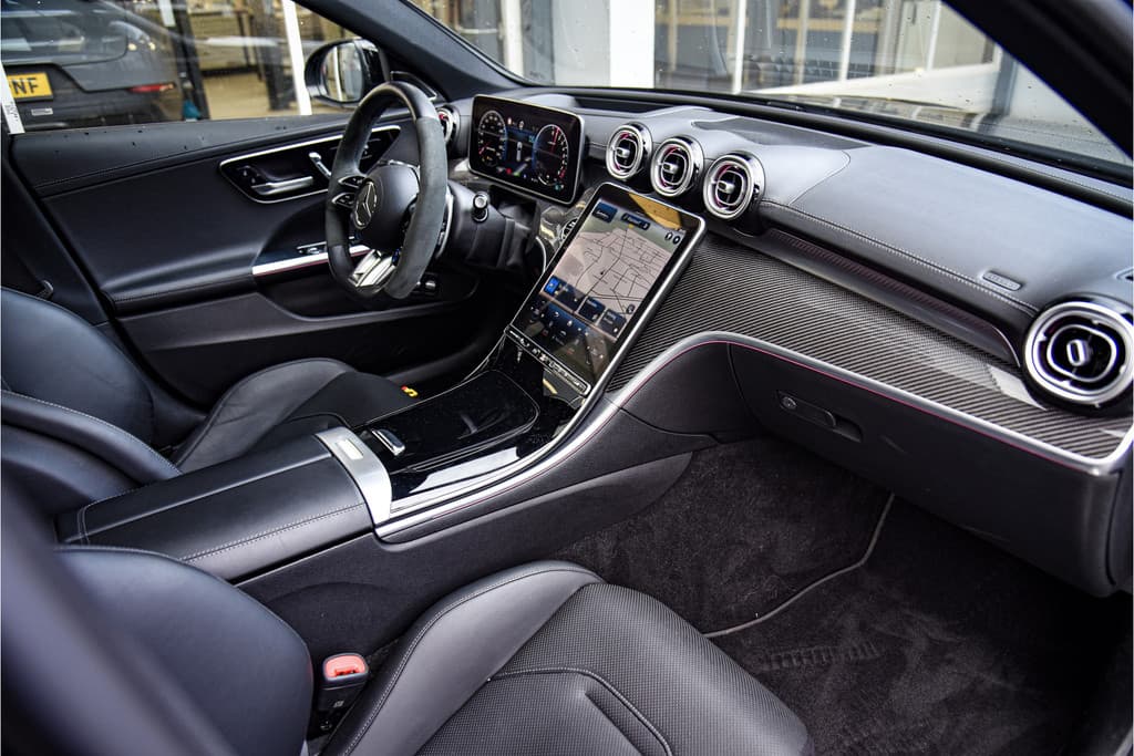 Mercedes-Benz C-Klasse Estate AMG 63 S E Performance Night Edition thumbnail 23