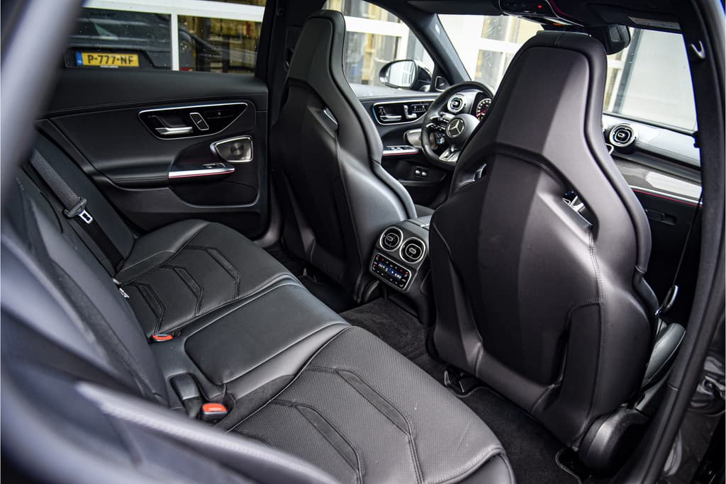 Mercedes-Benz C-Klasse Estate AMG 63 S E Performance Night Edition thumbnail 25