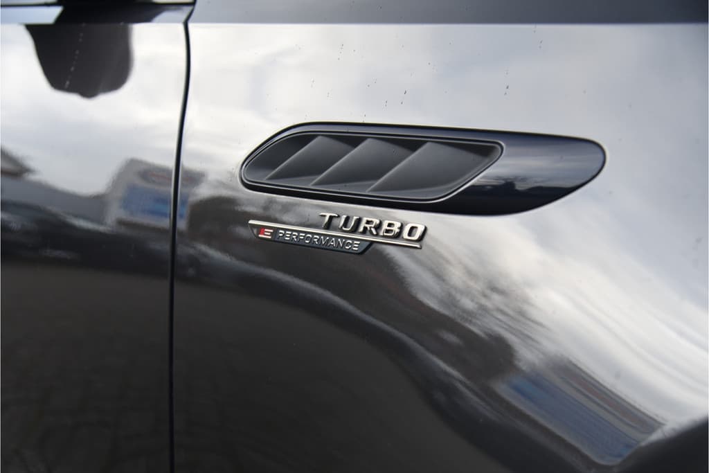 Mercedes-Benz C-Klasse Estate AMG 63 S E Performance Night Edition thumbnail 33