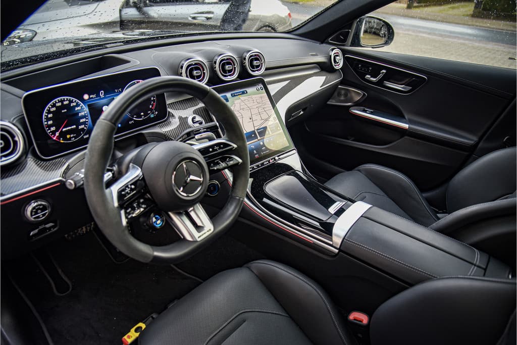 Mercedes-Benz C-Klasse Estate AMG 63 S E Performance Night Edition thumbnail 9