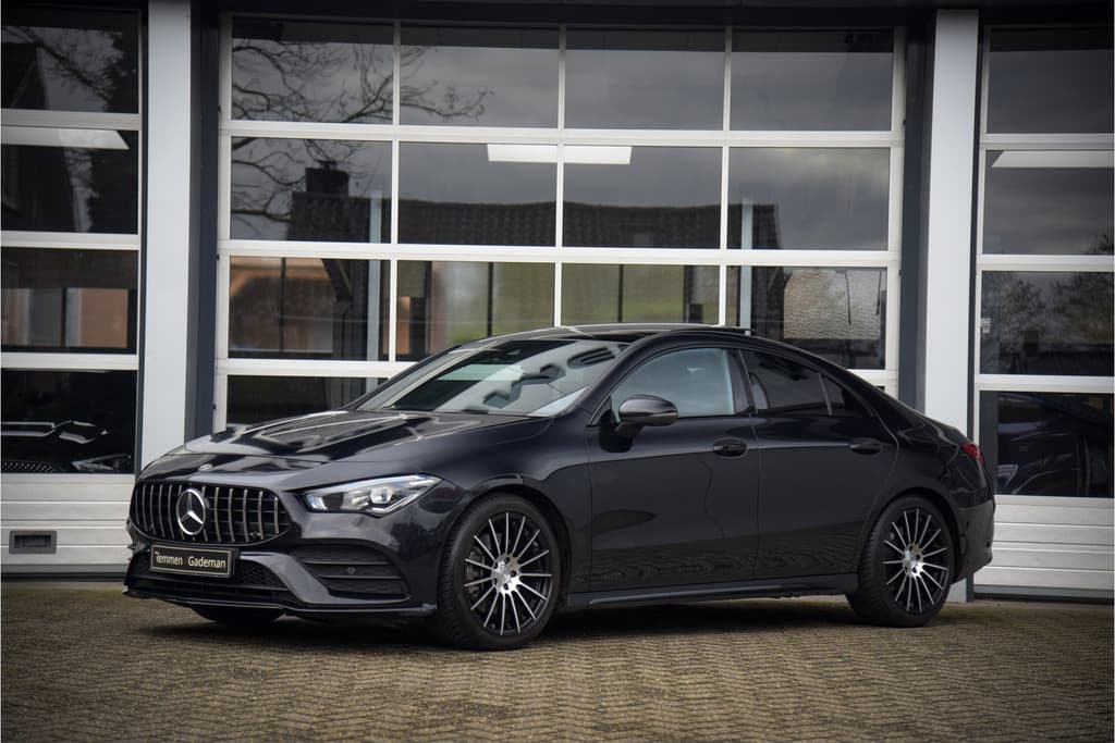 Mercedes-Benz CLA-Klasse 250 AMG Line Premium Plus thumbnail 2