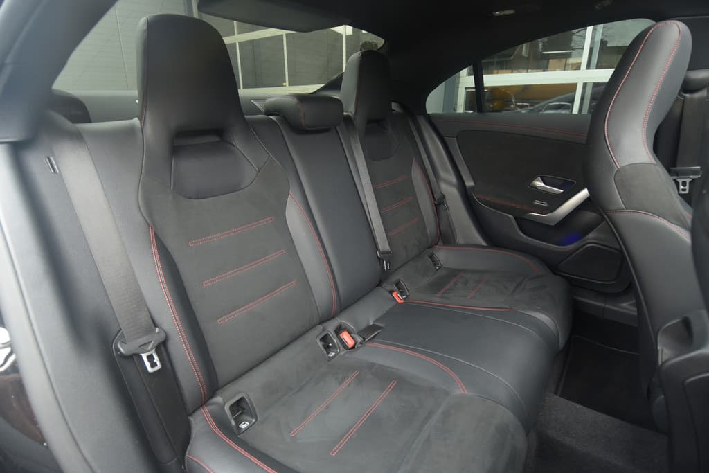 Mercedes-Benz CLA-Klasse 250 AMG Line Premium Plus thumbnail 19