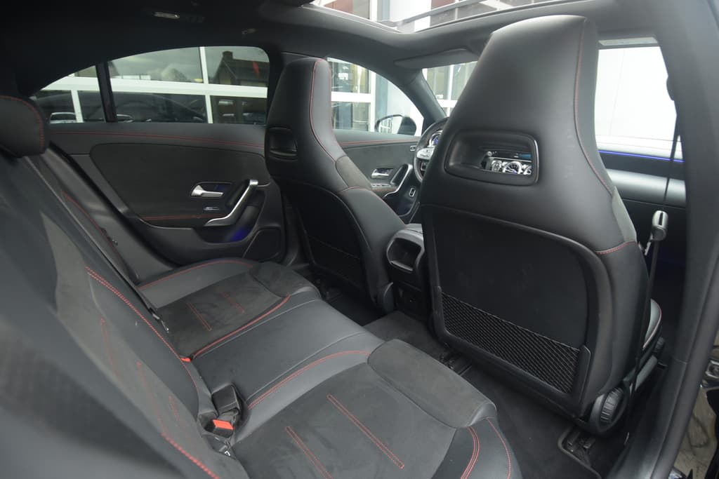 Mercedes-Benz CLA-Klasse 250 AMG Line Premium Plus thumbnail 20