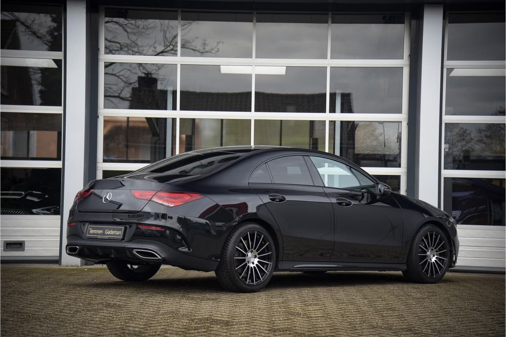 Mercedes-Benz CLA-Klasse 250 AMG Line Premium Plus thumbnail 4