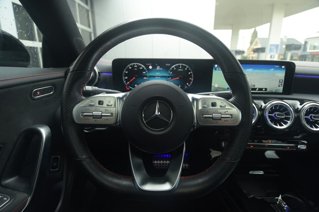 Mercedes-Benz CLA-Klasse 250 AMG Line Premium Plus thumbnail 9