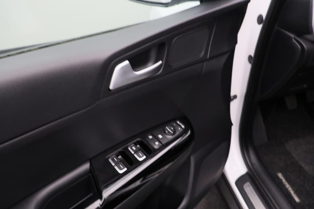 Kia Sportage 1.6 GDI ExecutiveLine thumbnail 14