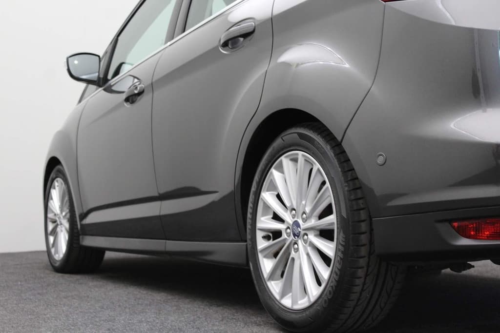 Ford C-MAX 1.5 Titanium thumbnail 15