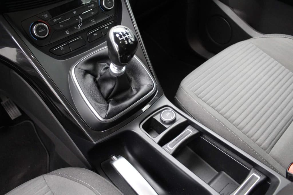 Ford C-MAX 1.5 Titanium thumbnail 22