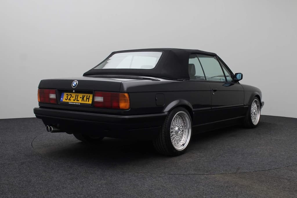 BMW 3 Serie Cabrio E30 320i thumbnail 3