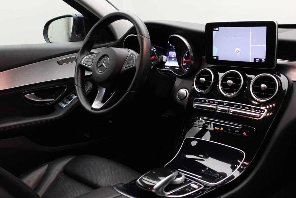 Mercedes-Benz C-Klasse Estate 250 Prestige thumbnail 16