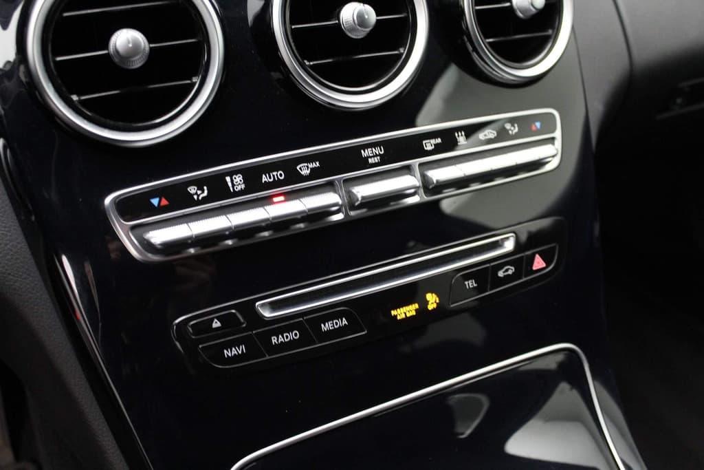 Mercedes-Benz C-Klasse Estate 250 Prestige thumbnail 24