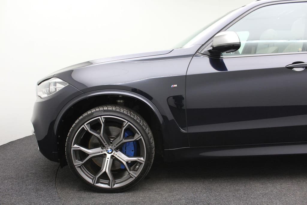 BMW X5 M50d thumbnail 14