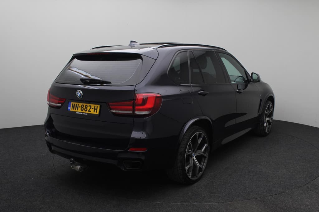 BMW X5 M50d thumbnail 3
