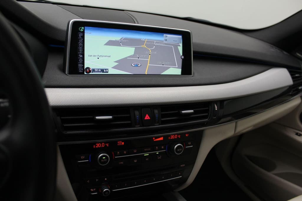 BMW X5 M50d thumbnail 29