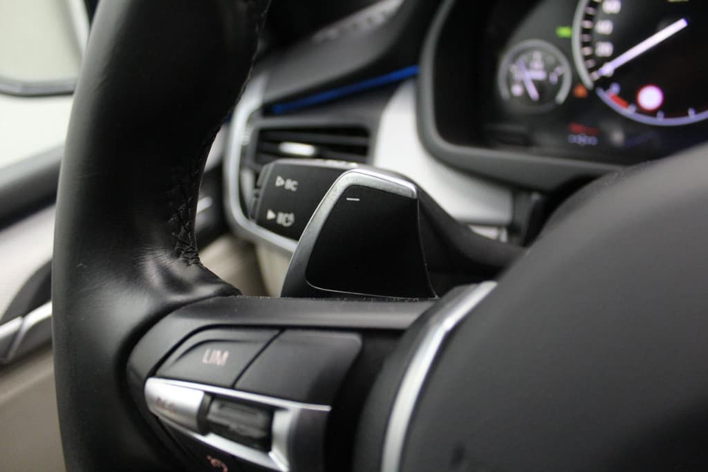 BMW X5 M50d thumbnail 32