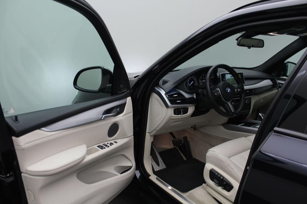 BMW X5 M50d thumbnail 6