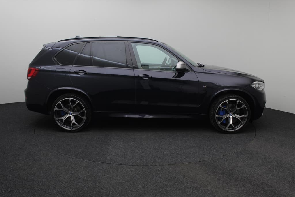 BMW X5 M50d thumbnail 10