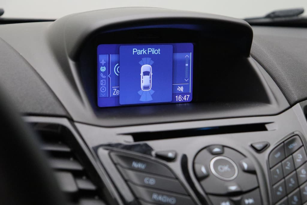 Ford Fiesta 1.0 EcoBoost Titanium thumbnail 27