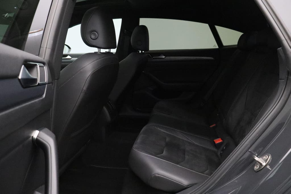 Volkswagen Arteon 2.0 TSI Business R Exclusive thumbnail 12