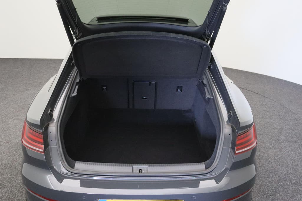 Volkswagen Arteon 2.0 TSI Business R Exclusive thumbnail 17