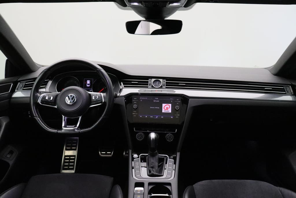 Volkswagen Arteon 2.0 TSI Business R Exclusive thumbnail 22