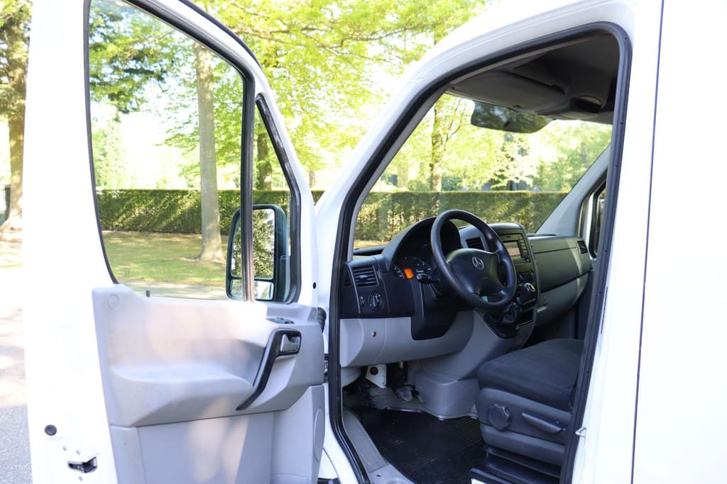 Mercedes-Benz Sprinter 313 2.2 CDI 325 HD L1H1 thumbnail 8