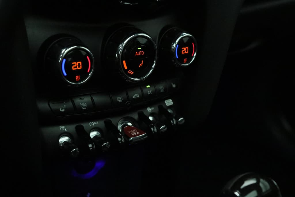 MINI Mini 2.0 Cooper S Chili thumbnail 12