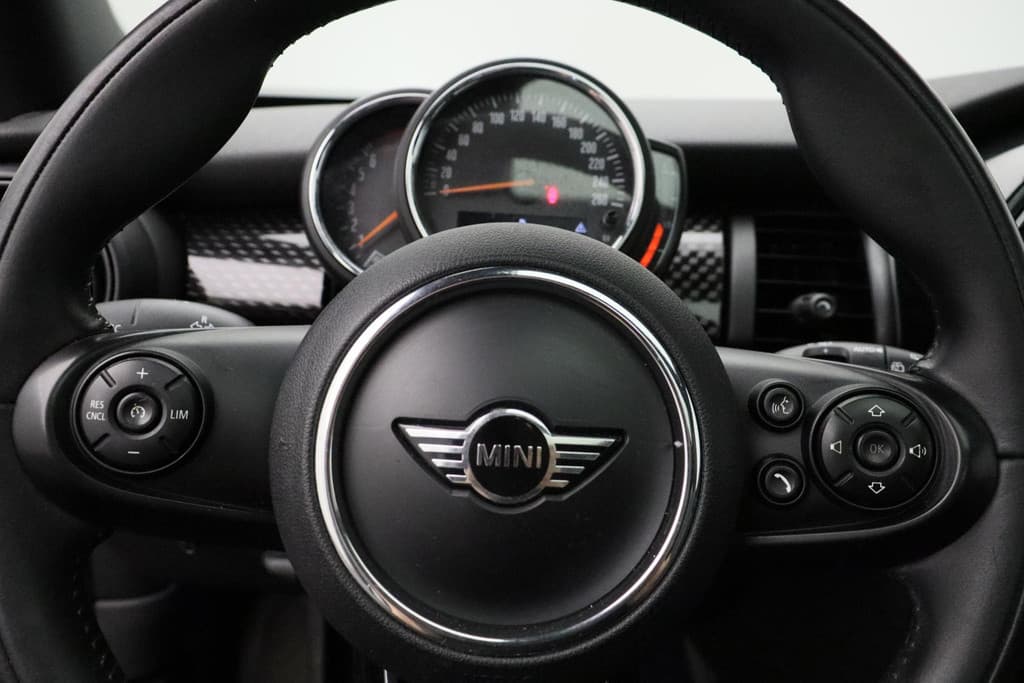 MINI Mini 2.0 Cooper S Chili thumbnail 15