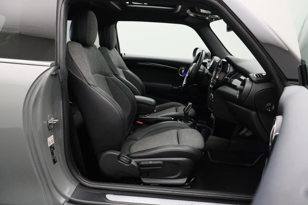 MINI Mini 2.0 Cooper S Chili thumbnail 24