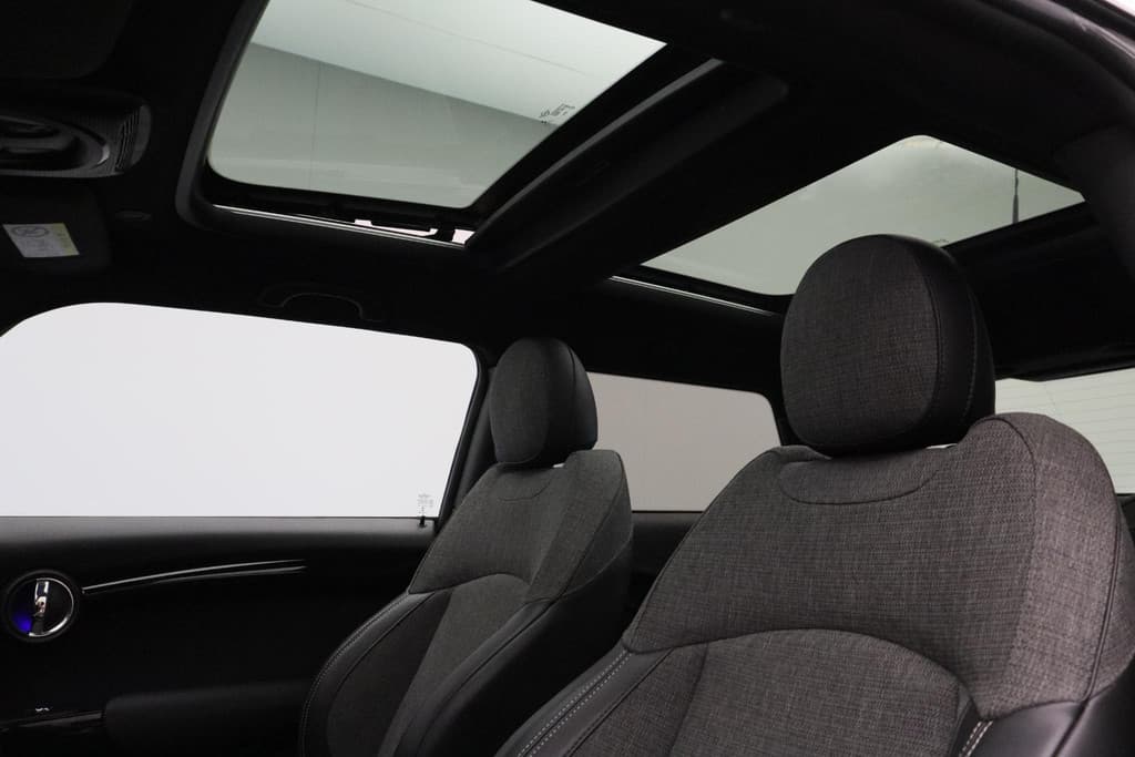 MINI Mini 2.0 Cooper S Chili thumbnail 26