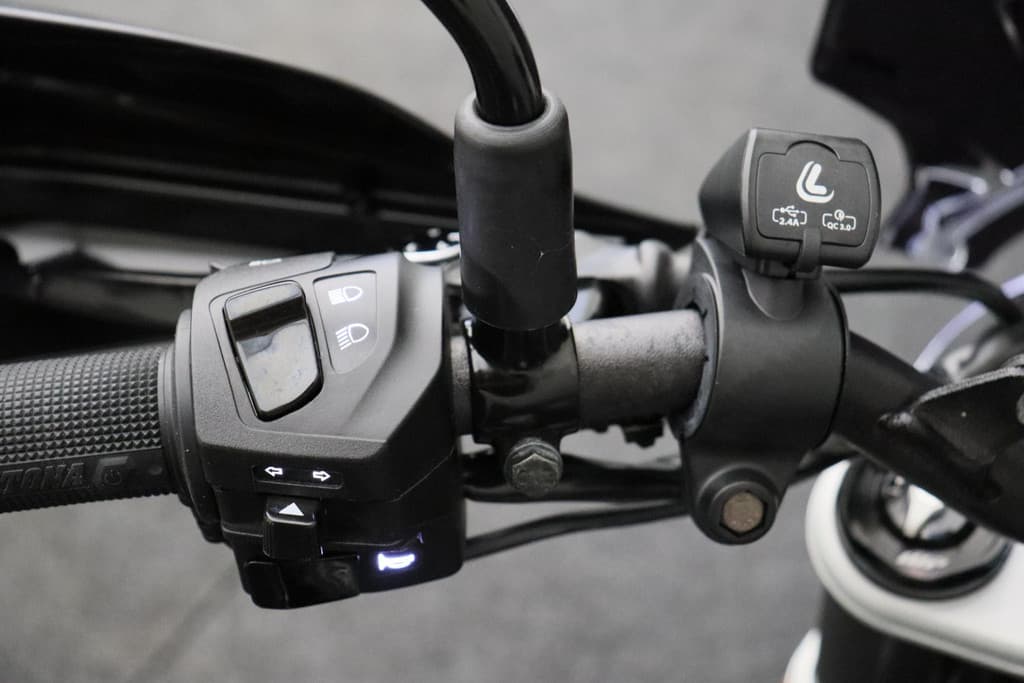 Husqvarna Onbekend Svartpilen 401 thumbnail 21