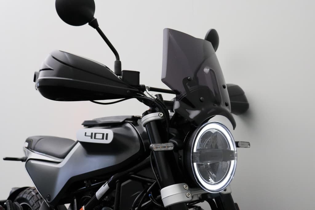 Husqvarna Onbekend Svartpilen 401 thumbnail 24