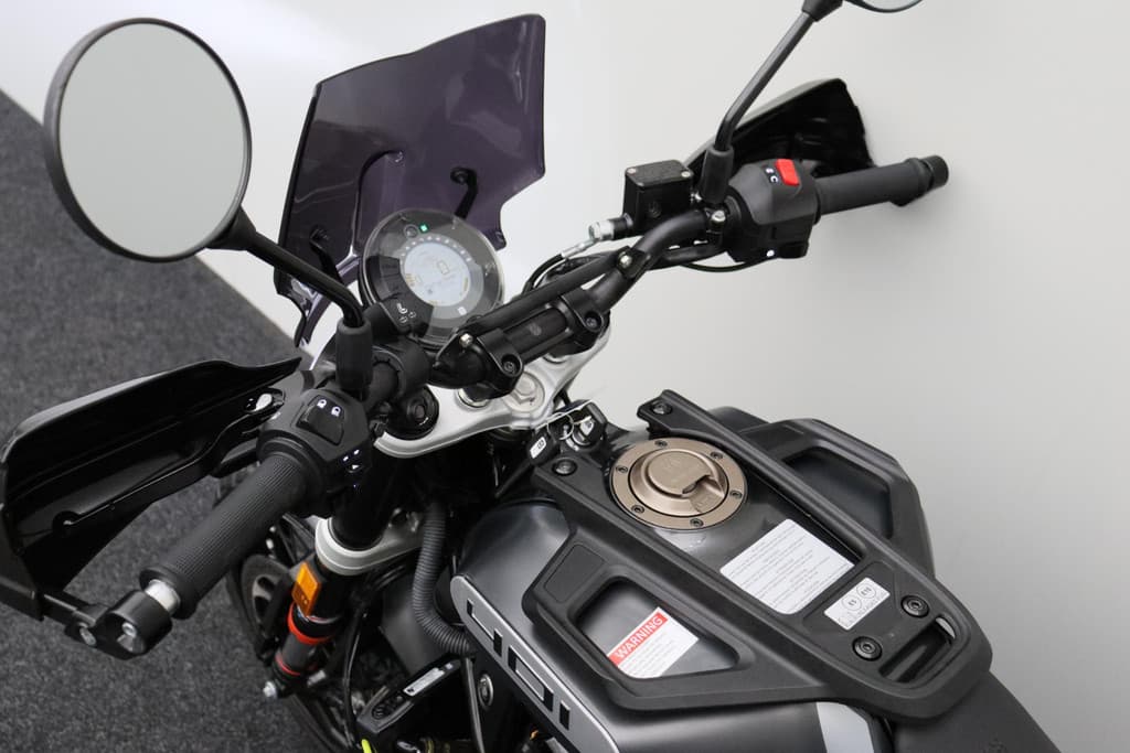 Husqvarna Onbekend Svartpilen 401 thumbnail 4