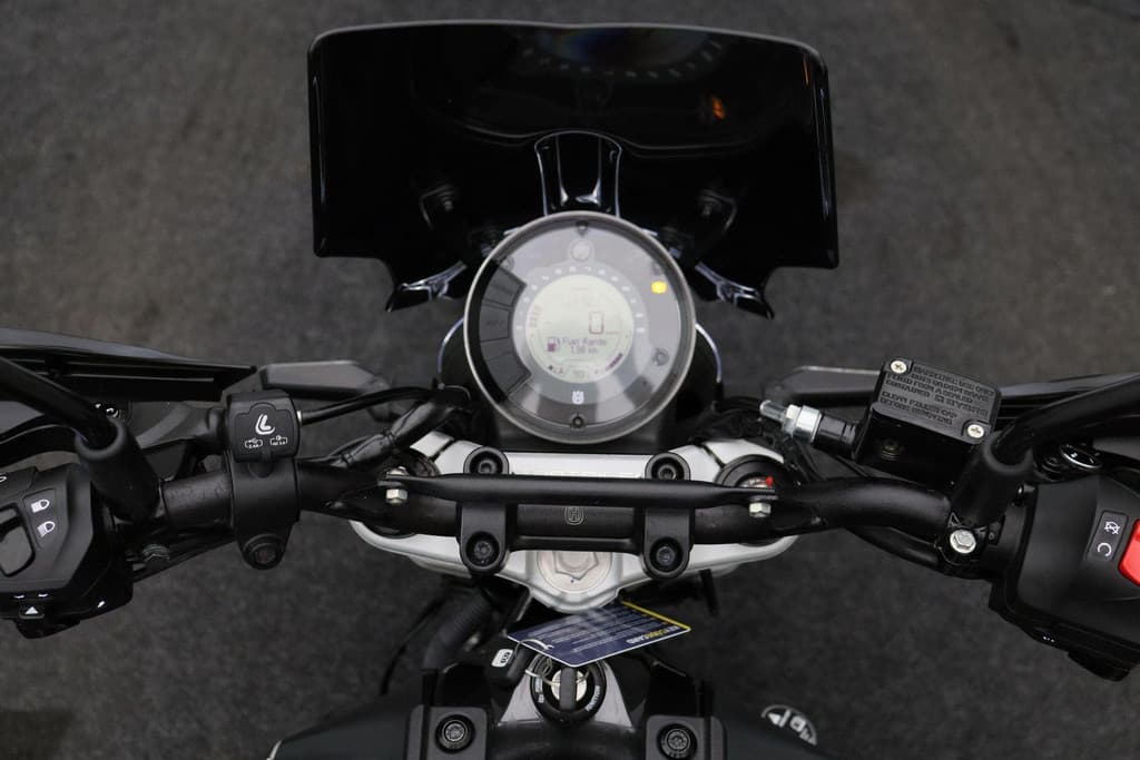 Husqvarna Onbekend Svartpilen 401 thumbnail 9