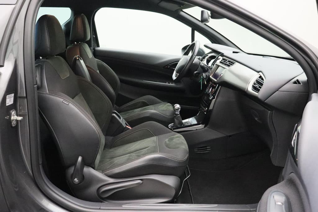 DS DS 3 1.2 PureTech Business thumbnail 13